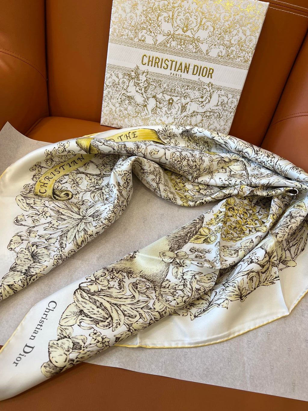DIOR SCARF 90 CM IN SILK 627642