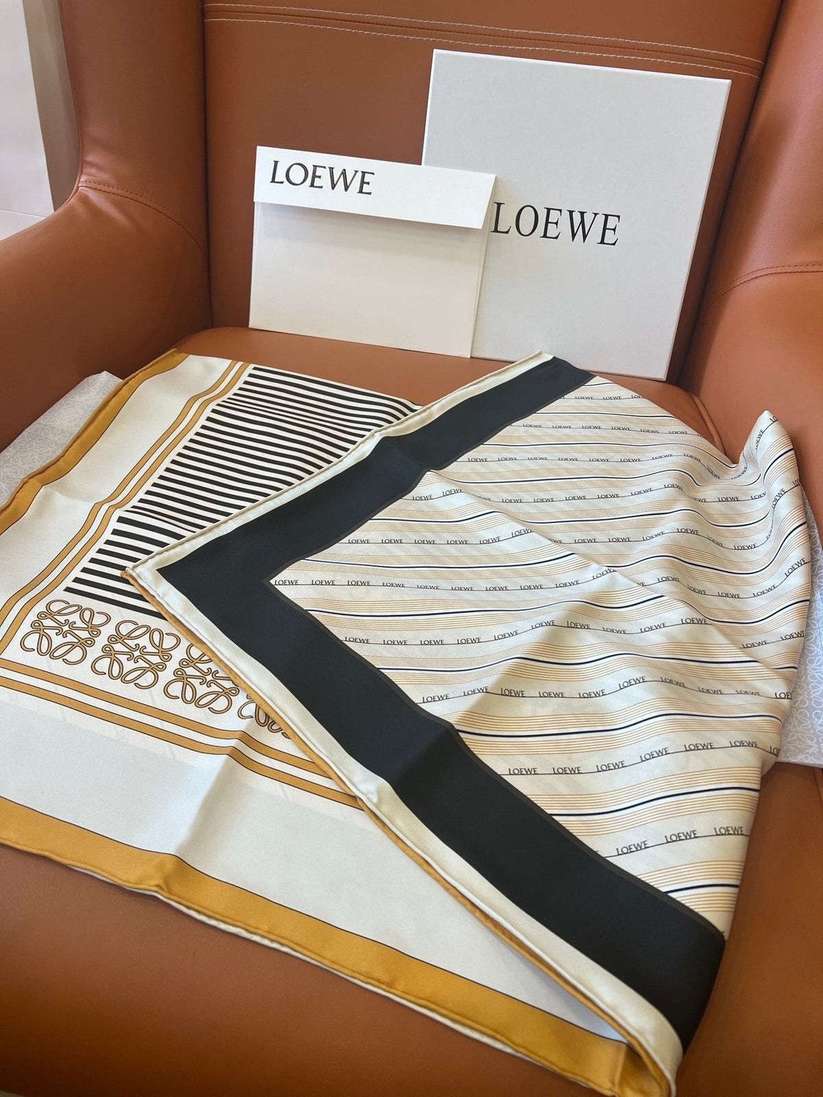 LOEWE 25S SCARF 90 IN SILK 667137