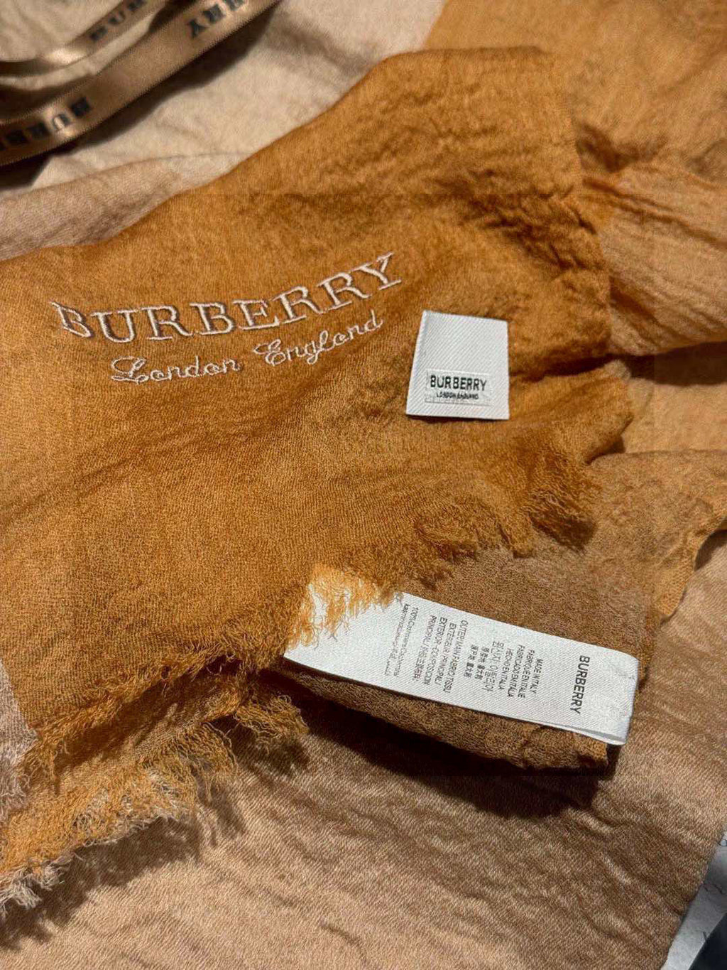 BURBERRY BBR SCARF 180 CM IN CASHMERE 718527