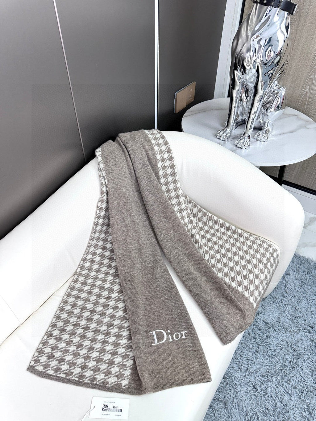 DIOR SCARF 190 CM IN KHAKI BEIGE MIX WHITE CARO CASHMERE 388125