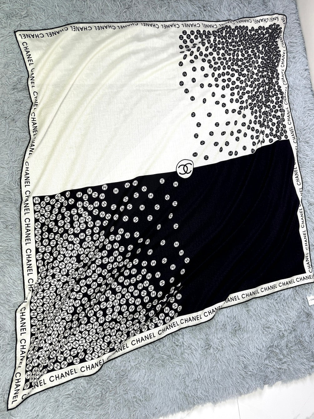 CHANEL 25S SCARF 140 IN CASHMERE SILK 702020